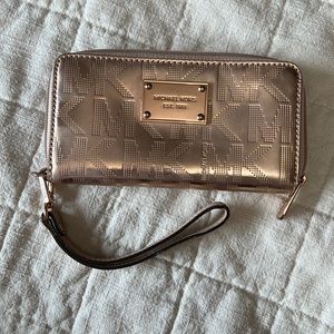 Rose gold Michael Kors wallet